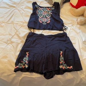 Hollister two piece matching set!
